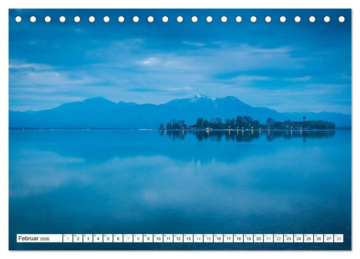 Bild: 9783457735435 | Der Chiemsee - Ansichten zum Träumen (Tischkalender 2026 DIN A5...