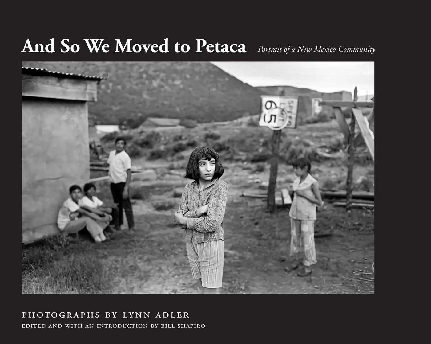Cover: 9780826369635 | And So We Moved to Petaca | Portrait of a New Mexico Community | Adler