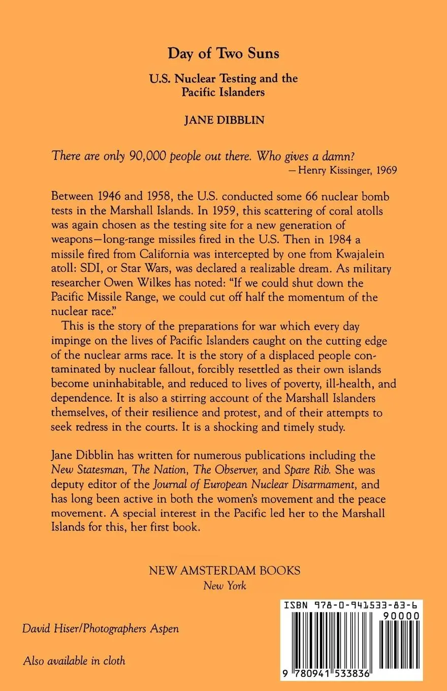 Rückseite: 9780941533836 | Day of Two Suns | U.S. Nuclear Testing and the Pacific Islanders