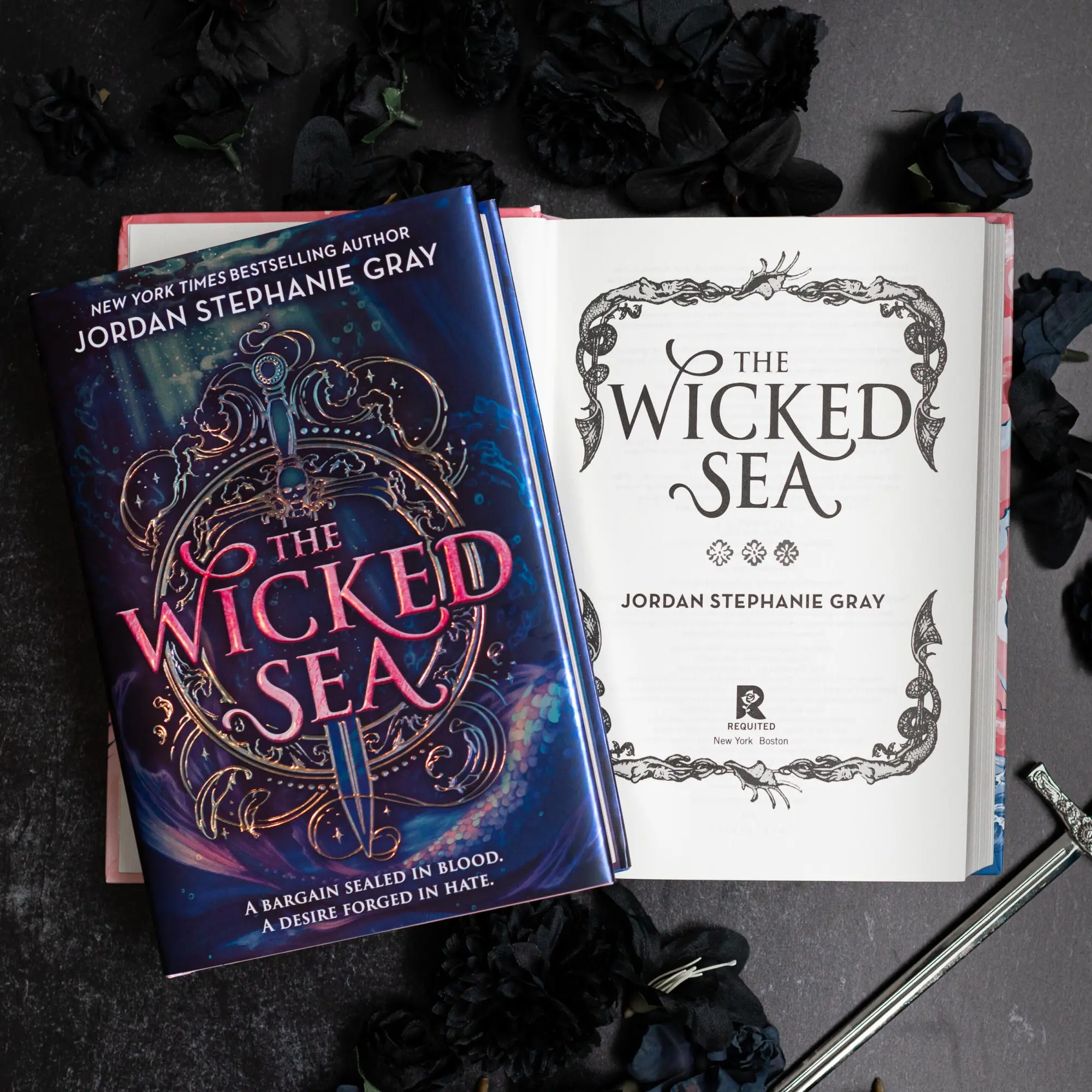 Bild: 9780316596336 | The Wicked Sea (Deluxe Limited Edition) | Volume 1 | Gray | Buch