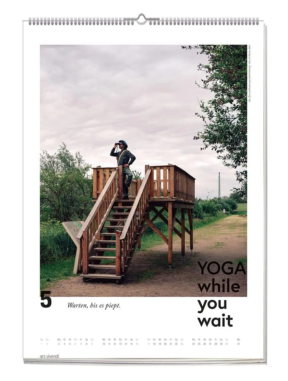 Bild: 9783747207536 | Yoga while you wait 2027 | Wandkalender | Judith Stoletzky | Kalender