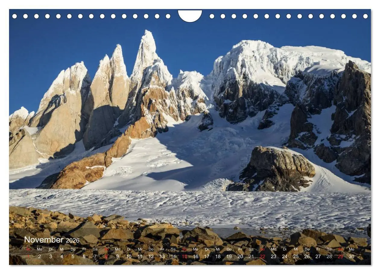 Bild: 9783516137736 | Majestätische Berge Cerro Torre Patagonien (Wandkalender 2026 DIN...