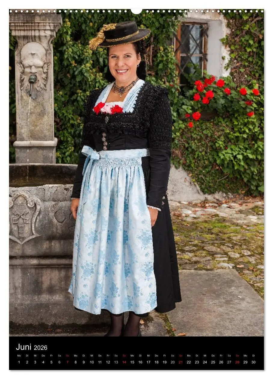 Bild: 9783516427936 | Dirndl und Tradition (Wandkalender 2026 DIN A2 hoch), CALVENDO...