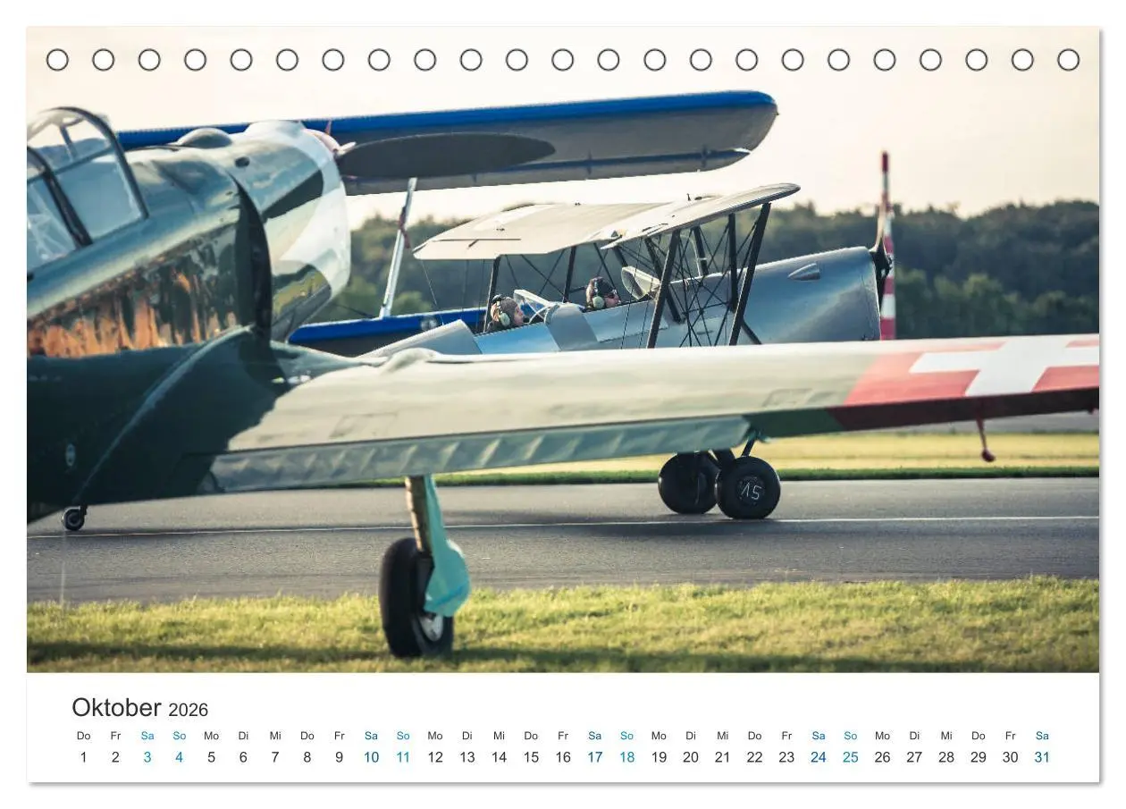 Bild: 9783516208436 | AVIATION CLASSICS seen by custompix.de (Tischkalender 2026 DIN A5...