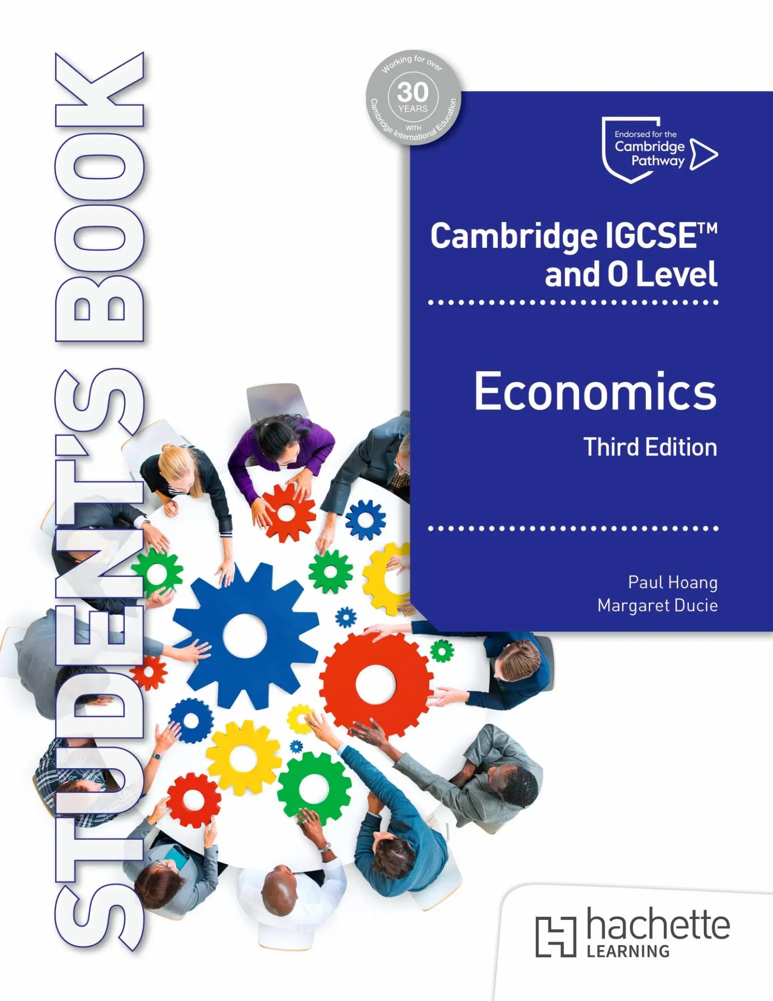 Cover: 9781036010737 | Cambridge IGCSE and O Level Economics Third Edition | Hoang (u. a.)