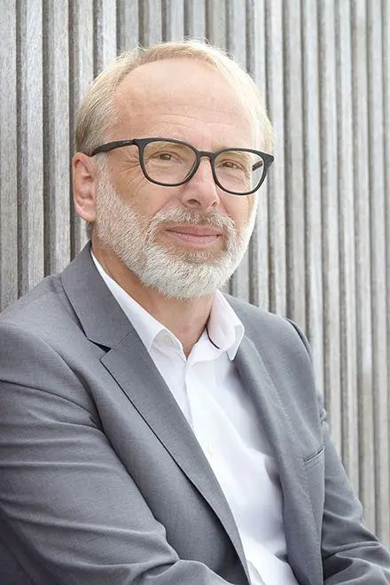 Autor: 9783962891237 | Die Cum-Ex-Files | Oliver Schröm | Taschenbuch | 368 S. | Deutsch