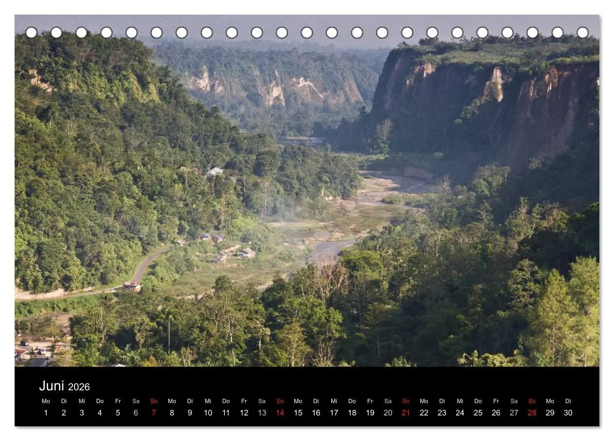 Bild: 9783516172737 | Indonesien (Tischkalender 2026 DIN A5 quer), CALVENDO Monatskalender