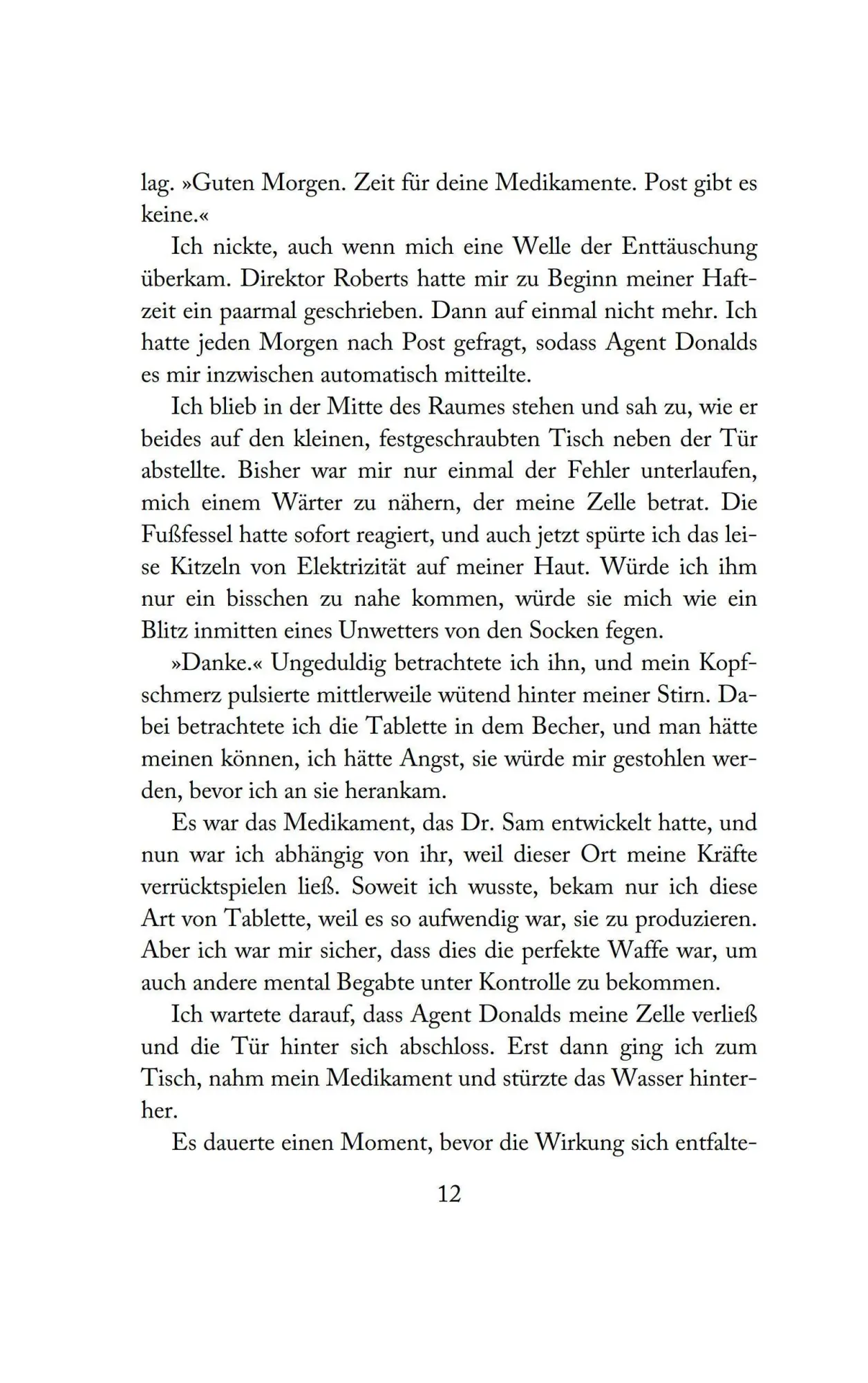 Bild: 9783846602737 | Secret Academy - Gefährliche Liebe (Band 2) | Valentina Fast | Buch