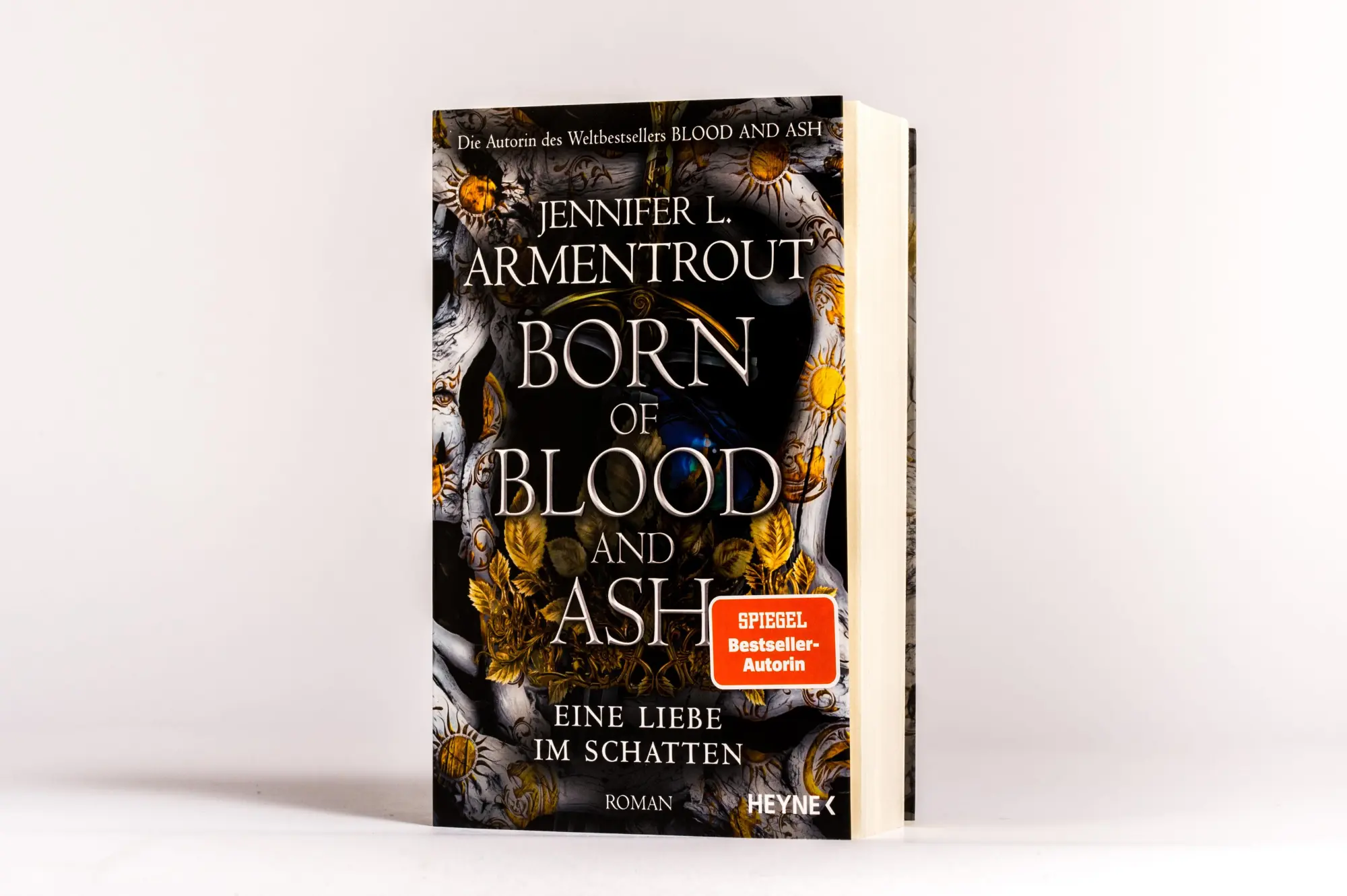 Bild: 9783453323537 | Born of Blood and Ash - Eine Liebe im Schatten | Roman | Armentrout