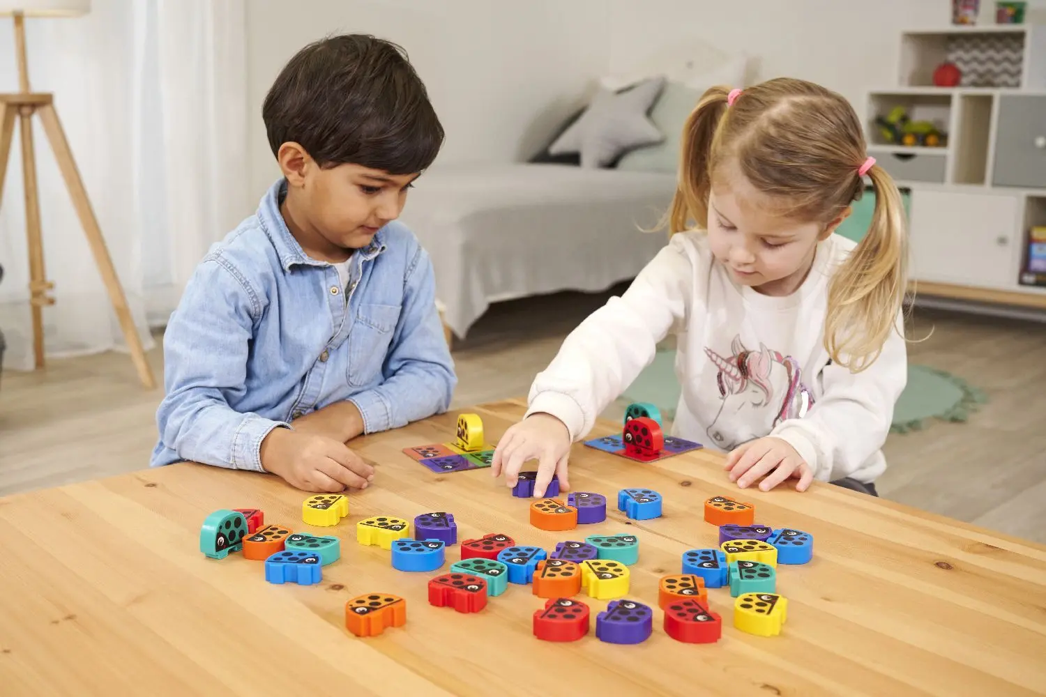 Bild: 4000826006237 | 3 bunte Käferspiele | Spiel | Bunter Stückkarton | 606012047 | Deutsch
