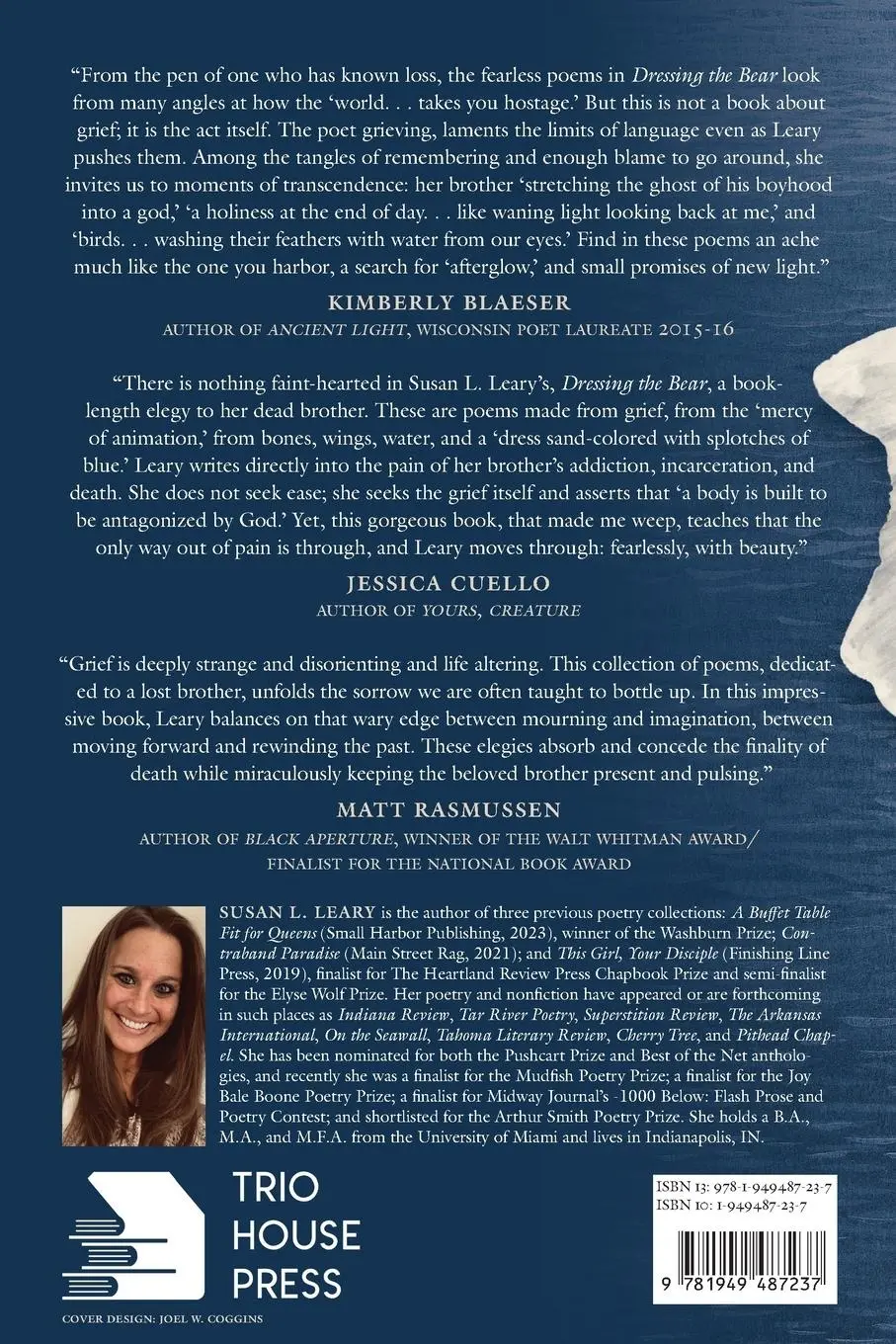 Rückseite: 9781949487237 | Dressing the Bear | Susan L Leary | Taschenbuch | Englisch | 2024