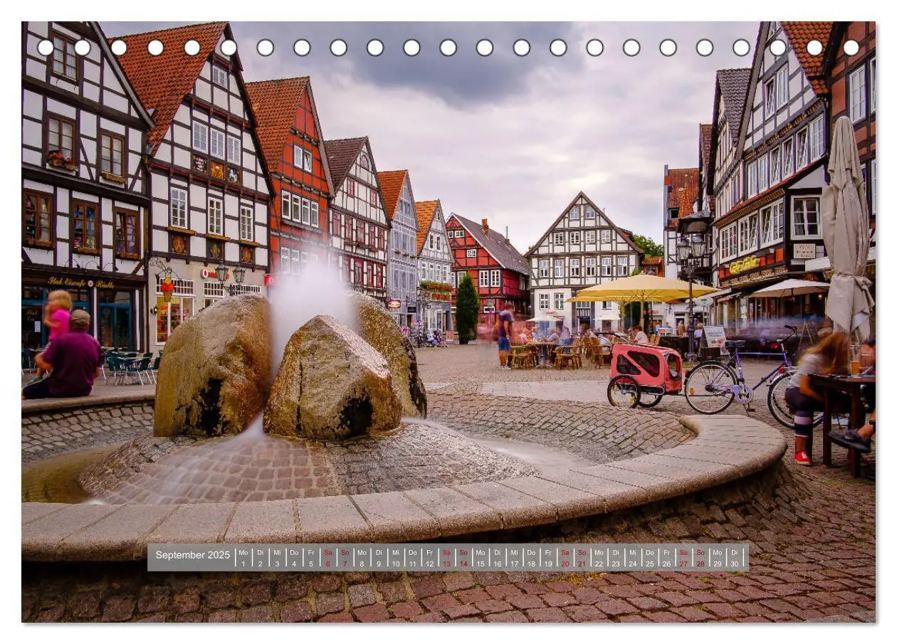 Bild: 9783383977237 | Ein Blick auf Rinteln (Tischkalender 2025 DIN A5 quer), CALVENDO...