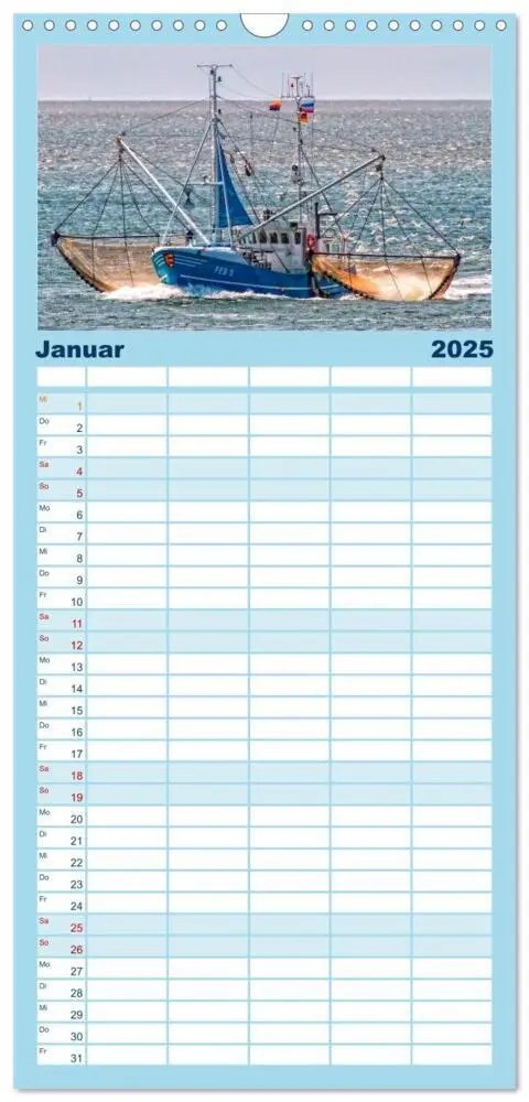 Bild: 9783457118337 | Familienplaner 2025 - Maritime Augenblicke - Fischkutter mit 5...