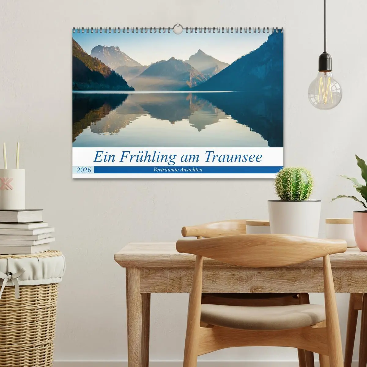 Bild: 9783457780138 | Ein Frühling am Traunsee - Verträumte Ansichten (Wandkalender 2026...