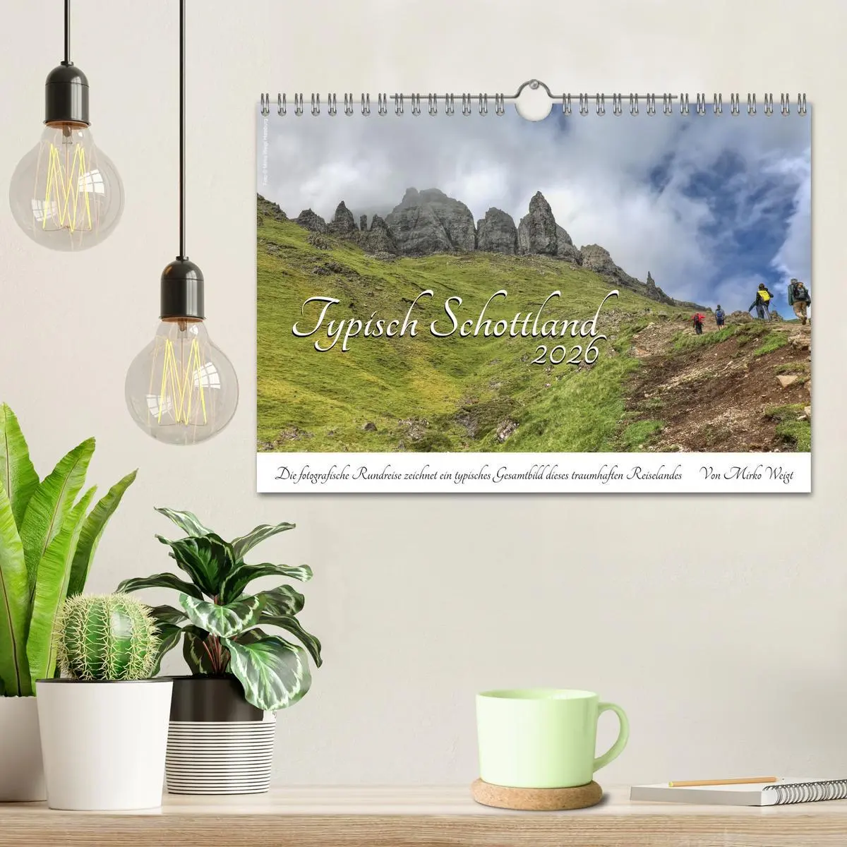 Bild: 9783457560938 | Typisch Schottland (Wandkalender 2026 DIN A4 quer), CALVENDO...