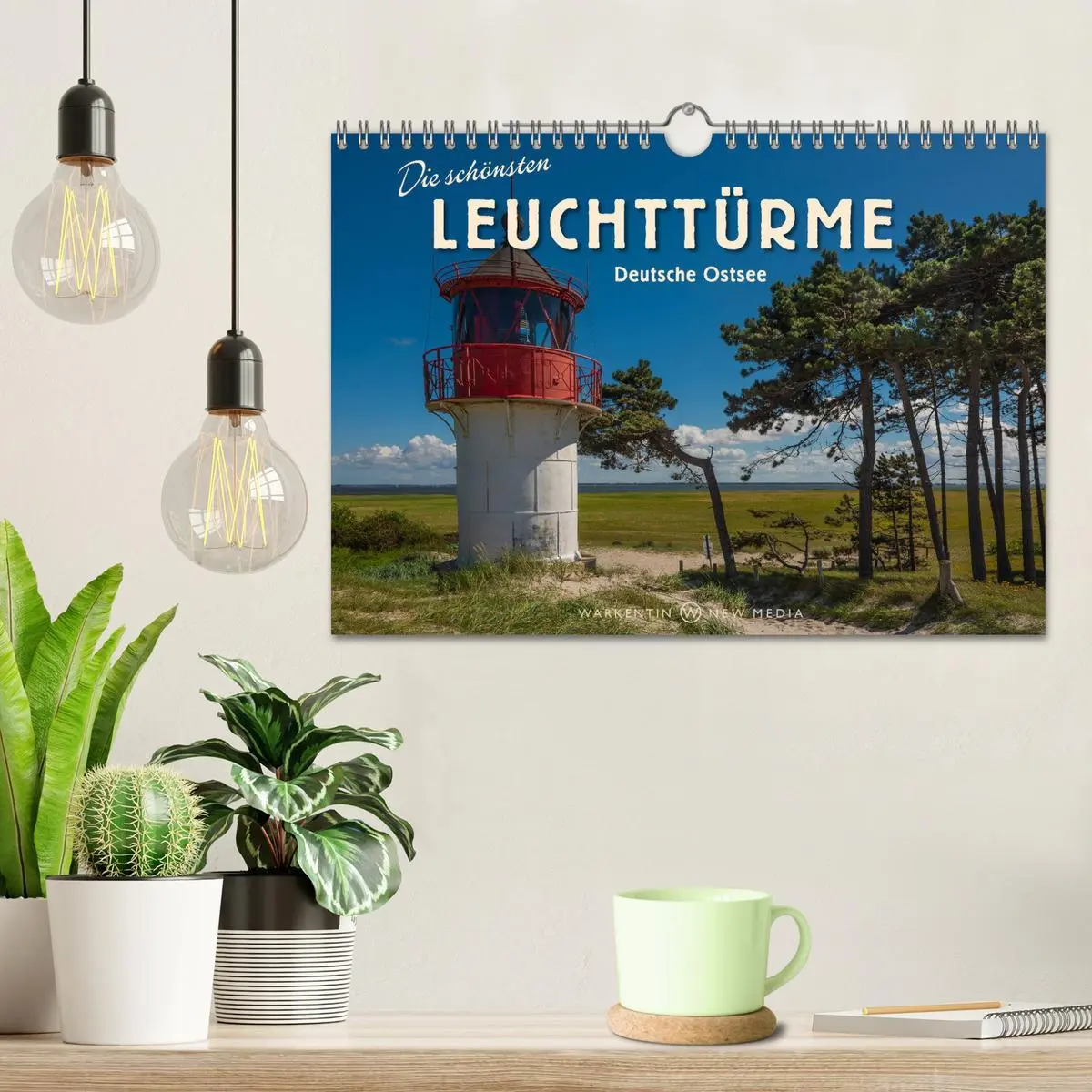 Bild: 9783457831038 | Die schönsten Leuchttürme - Deutsche Ostsee (Wandkalender 2026 DIN...