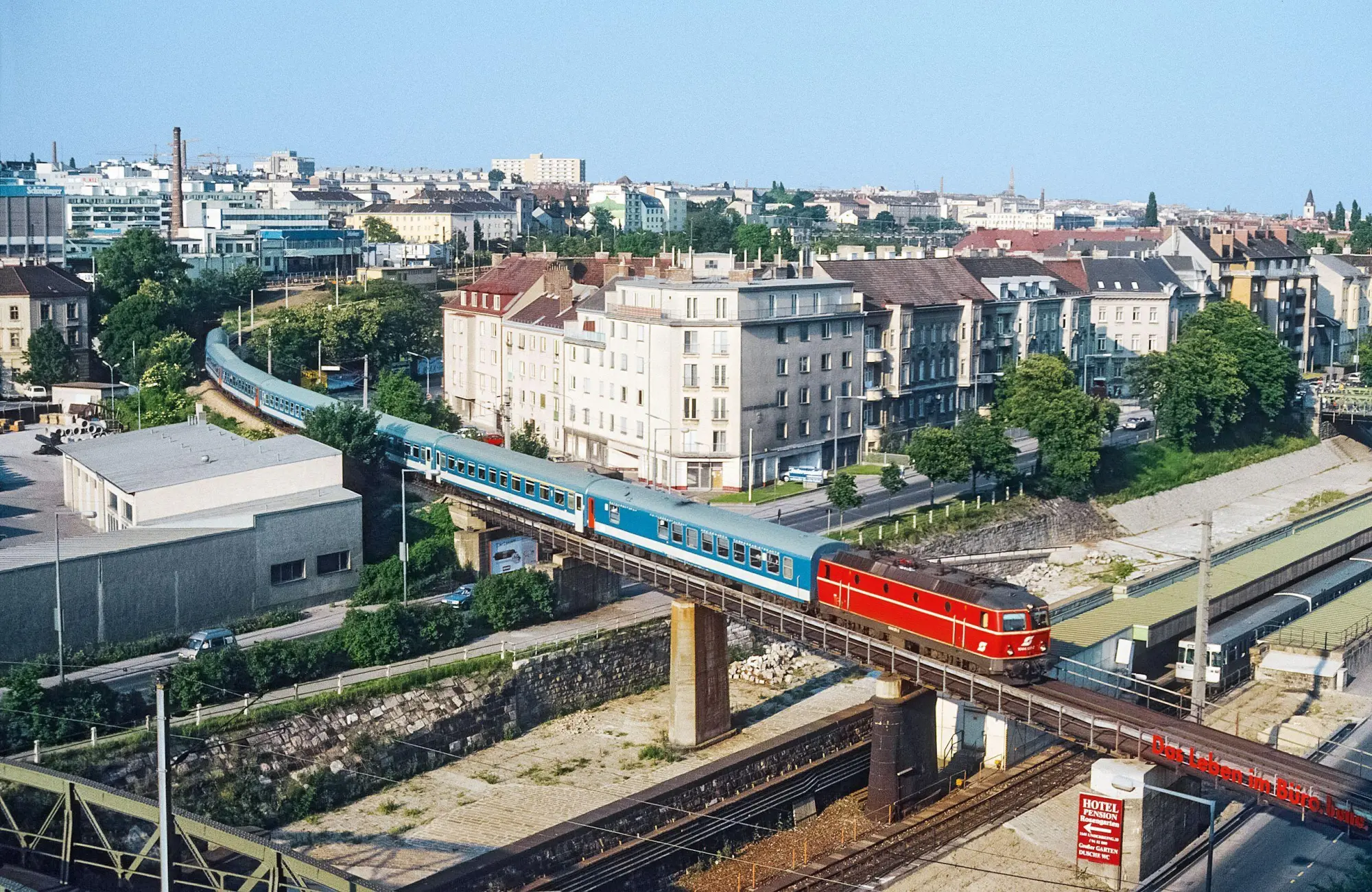 Bild: 9783987021138 | Eisenbahn in Österreich | Das große Album | Wolfgang Kaiser (u. a.)