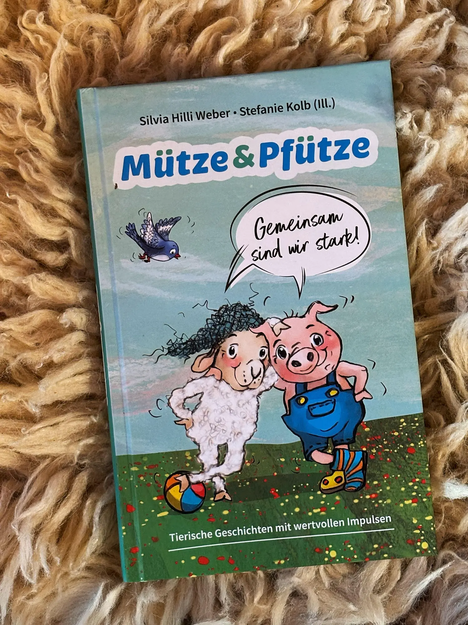 Bild: 9783986951238 | Mütze &amp; Pfütze - Gemeinsam sind wir stark | Silvia Hilli Weber | Buch