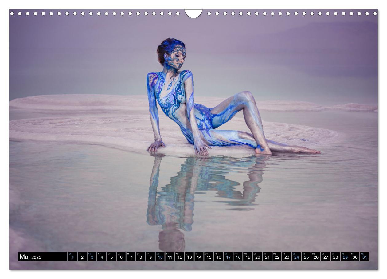 Bild: 9783383911538 | Naturwesen - Bodypainting Körperlandschaften (Wandkalender 2025 DIN...