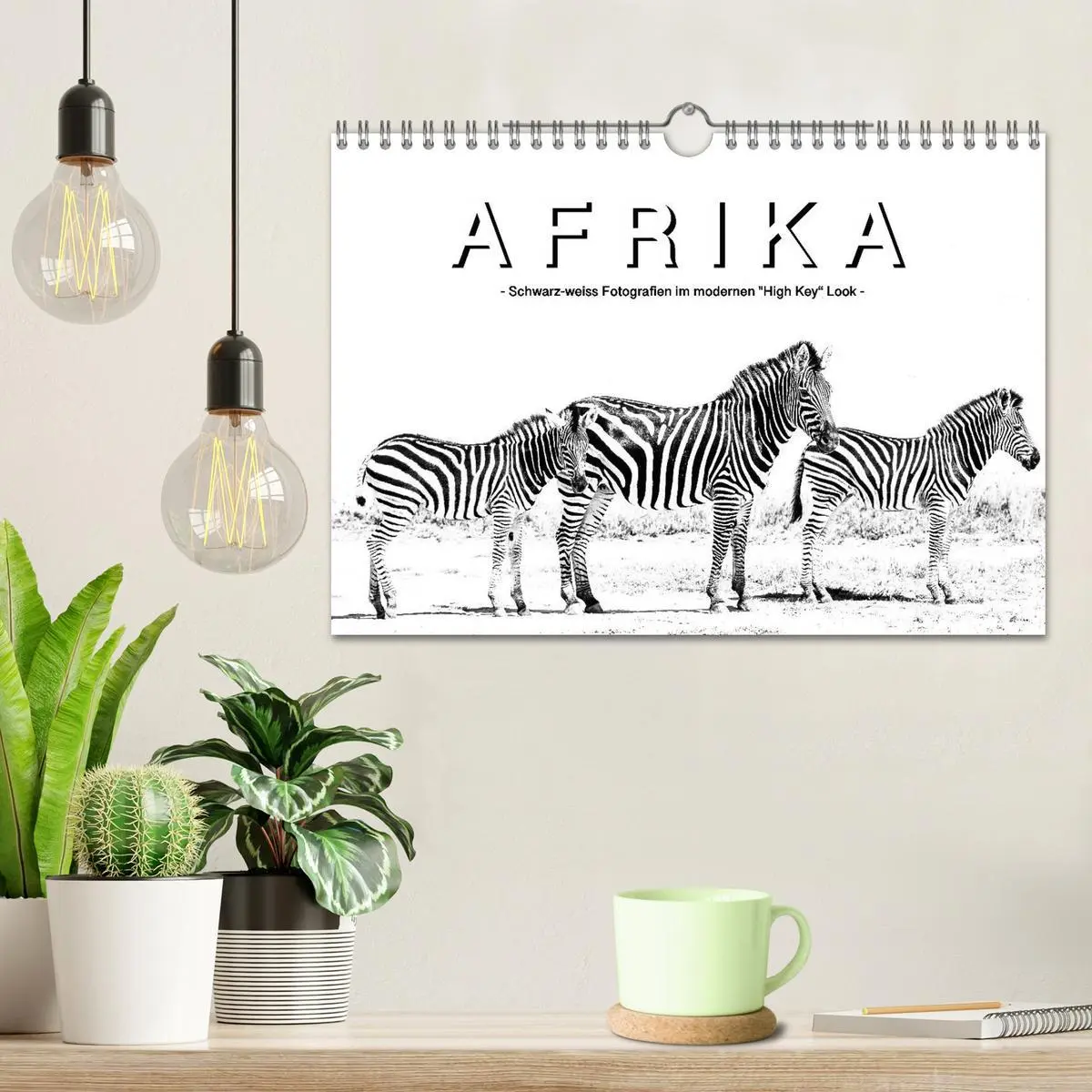 Bild: 9783457805138 | AFRIKA - Schwarz-weiss Fotografien im modernen "High Key" Look...