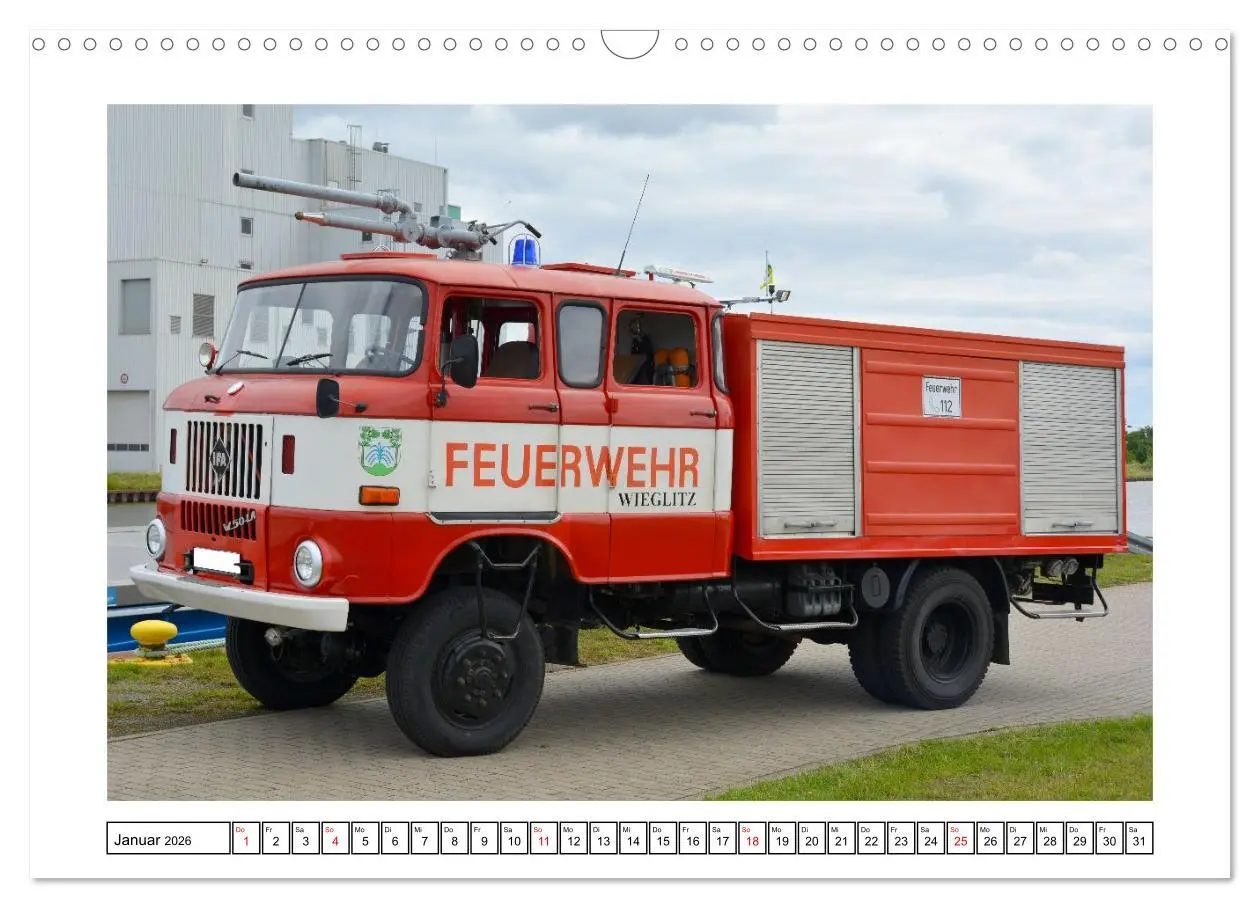 Bild: 9783516285338 | Einsatzfahrzeuge der DDR (Wandkalender 2026 DIN A3 quer), CALVENDO...