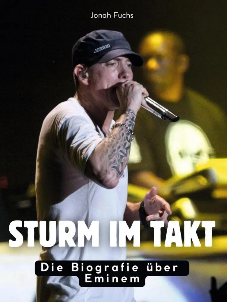 Cover: 9783695305438 | Sturm im Takt | Die Biografie über Eminem. Komplett in Farbe | Fuchs