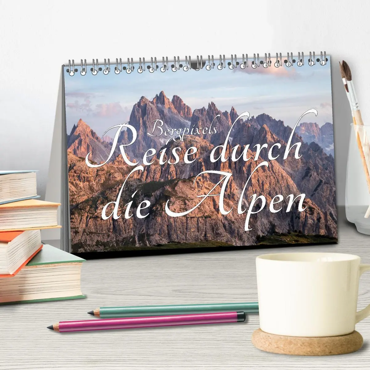 Bild: 9783457685938 | Bergpixel´s Reise durch die Alpen (Tischkalender 2026 DIN A5 quer),...