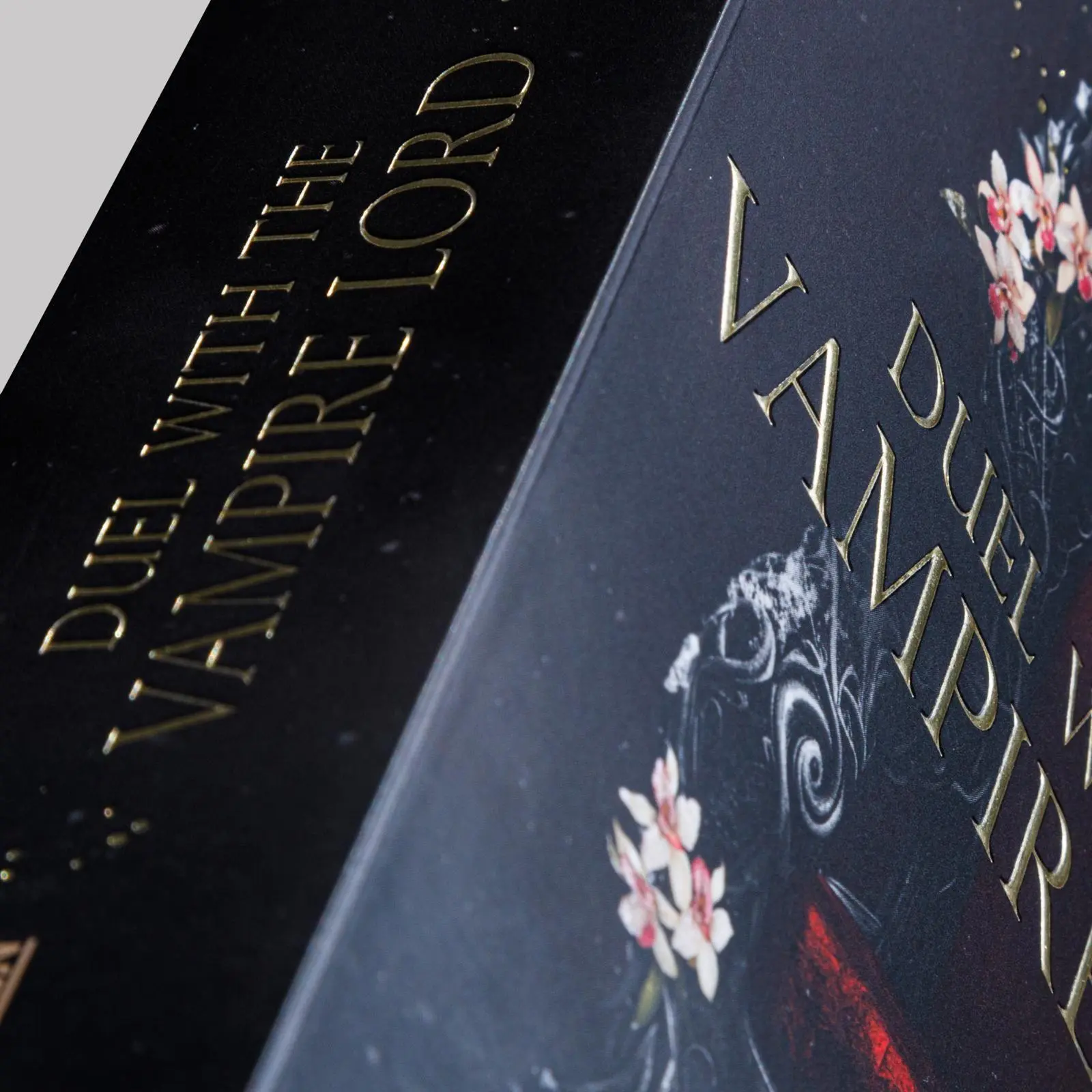 Bild: 9783551586438 | Married into Magic: Duel with the Vampire Lord | Elise Kova | Buch