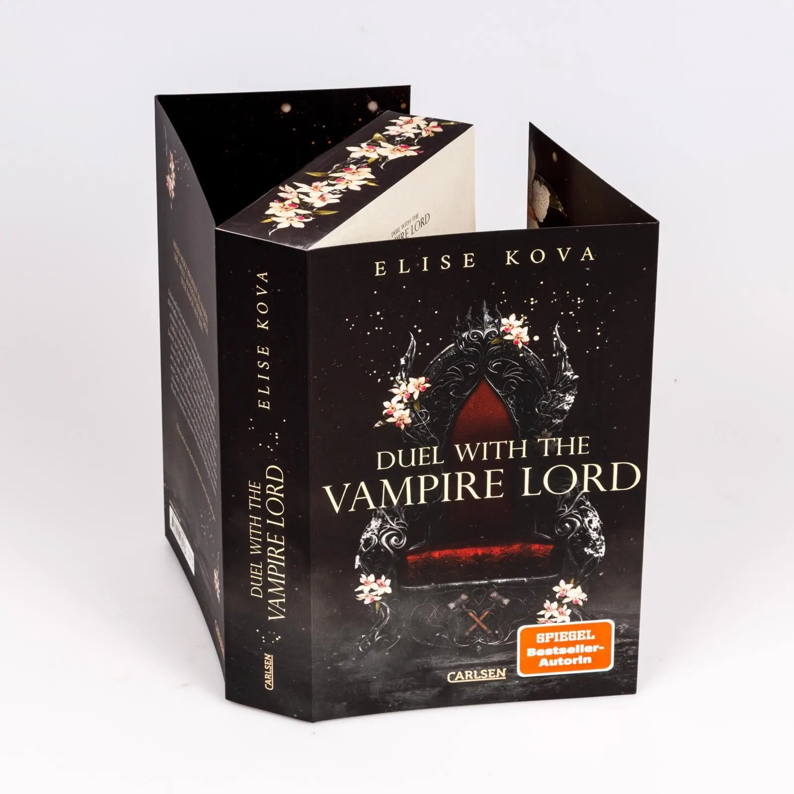 Bild: 9783551586438 | Married into Magic: Duel with the Vampire Lord | Elise Kova | Buch