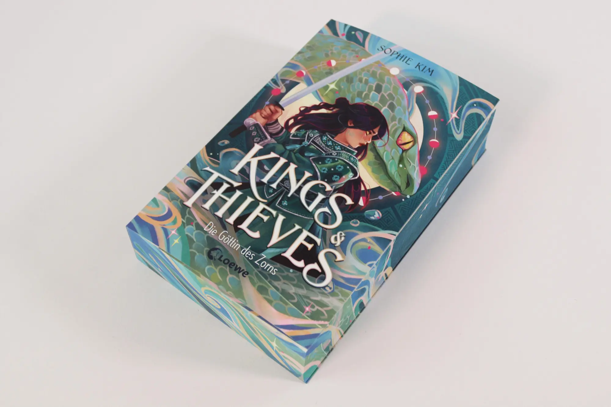 Bild: 9783743216938 | Kings &amp; Thieves (Band 3) - Die Göttin des Zorns | Sophie Kim | Buch