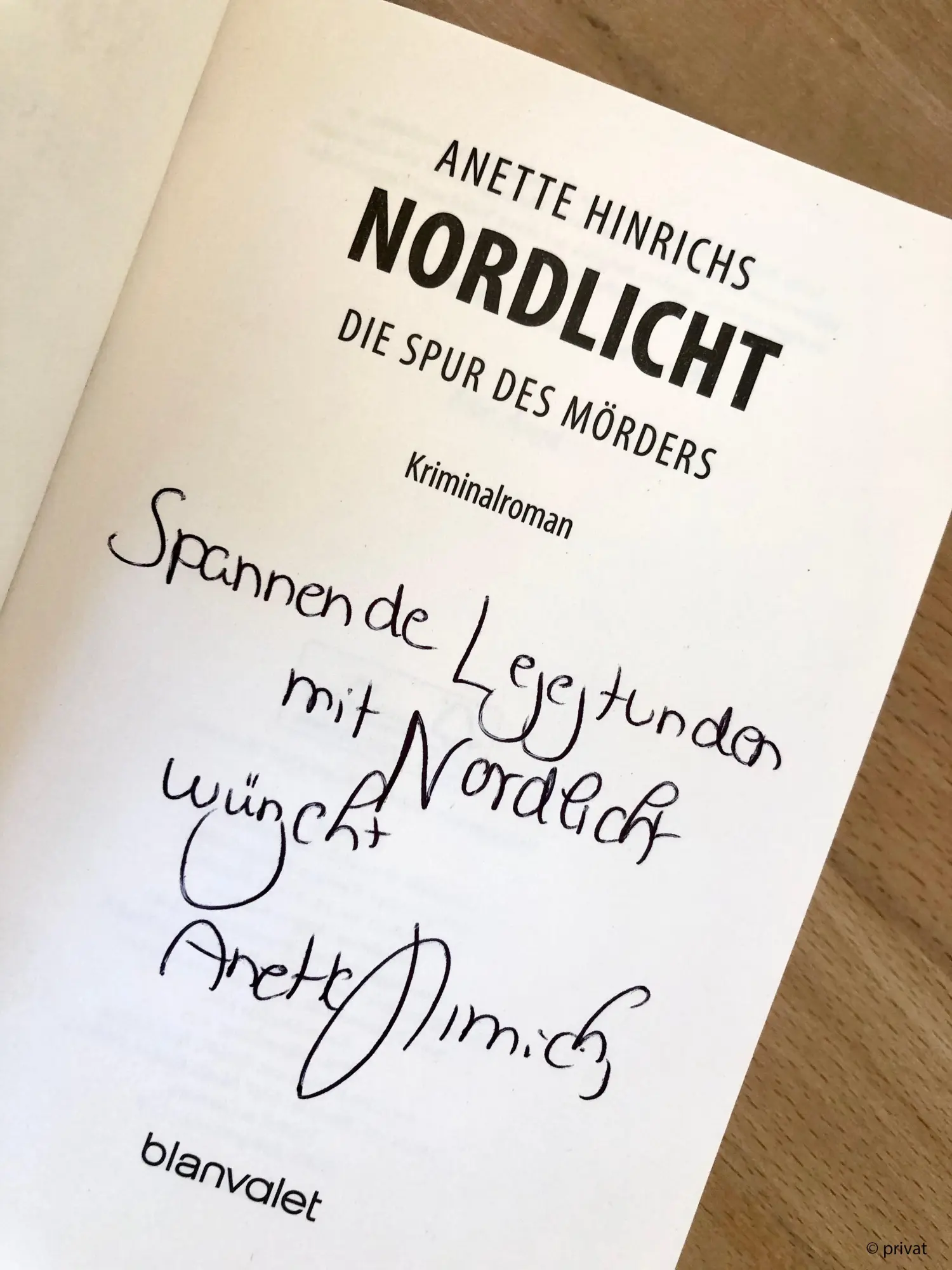 Bild: 9783734107238 | Nordlicht - Die Spur des Mörders | Kriminalroman | Anette Hinrichs