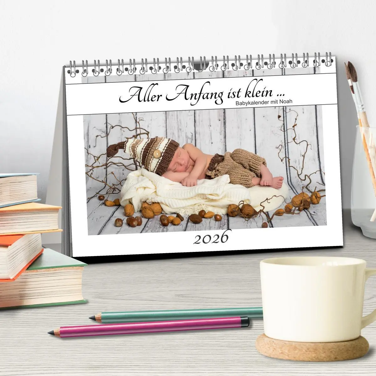 Bild: 9783457898338 | Aller Anfang ist klein - Babykalender mit Noah (Tischkalender 2026...
