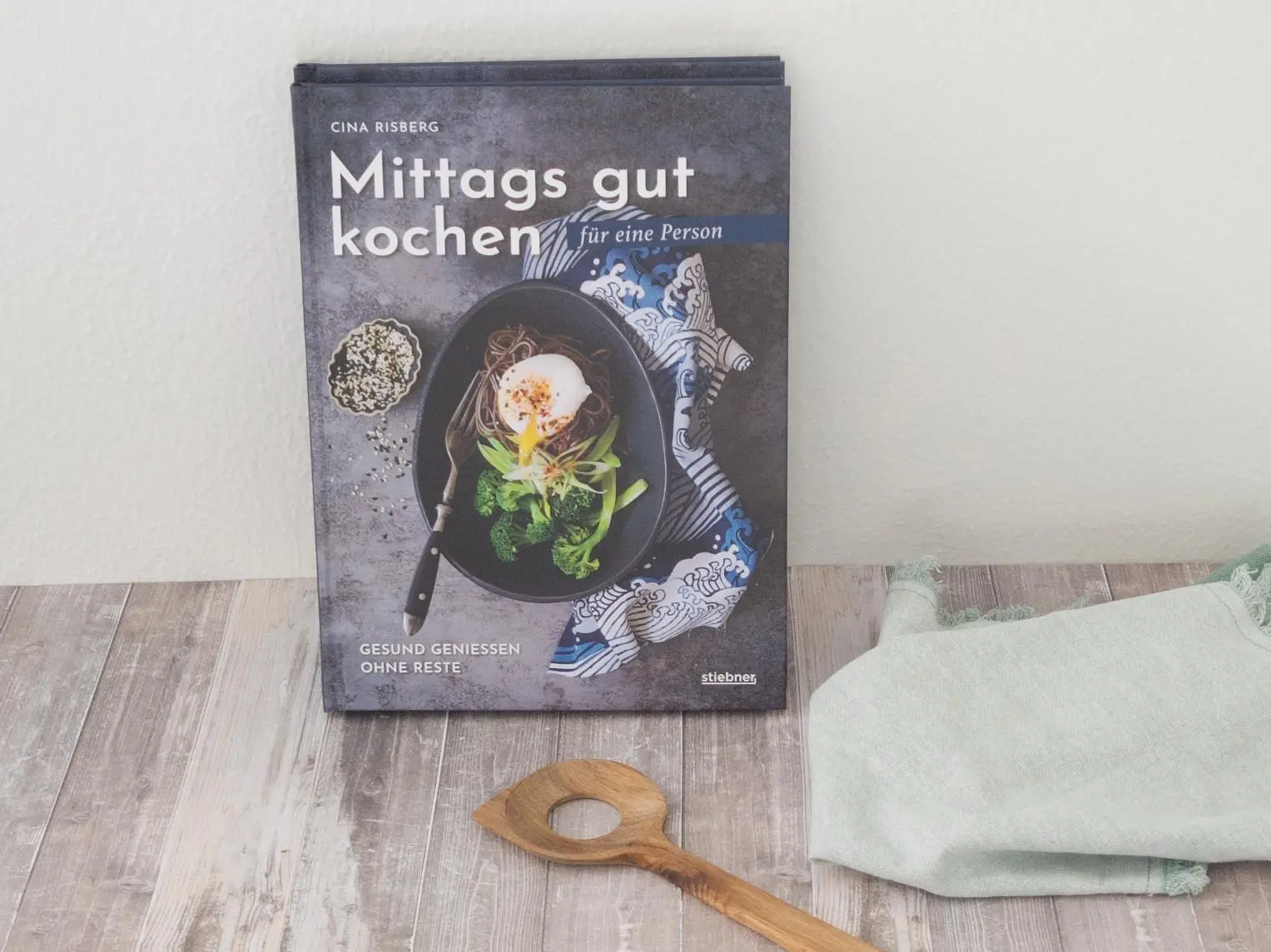 Bild: 9783830710639 | Mittags gut kochen für eine Person | Cina Risberg | Buch | 144 S.