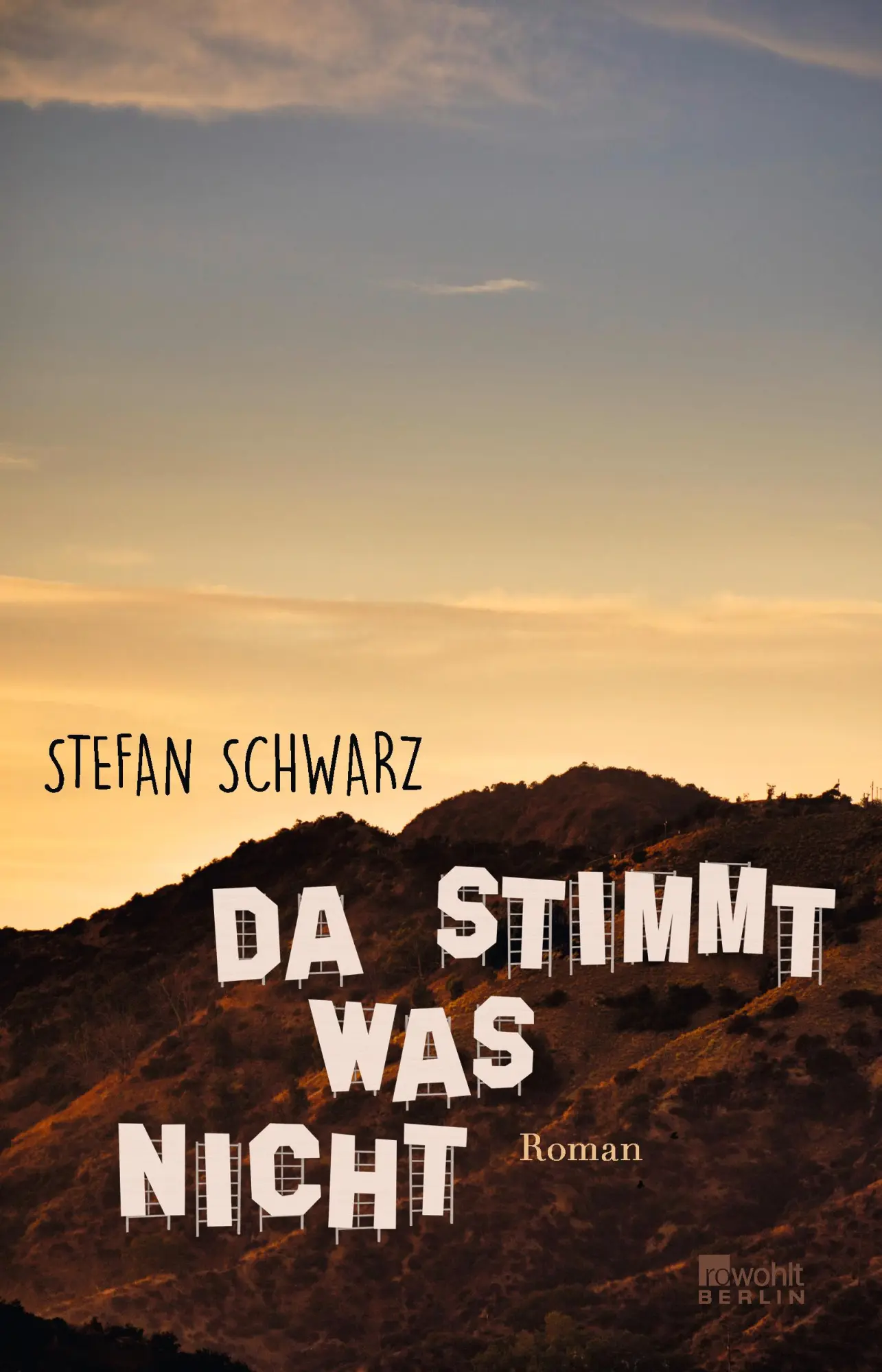 Cover: 9783737100939 | Da stimmt was nicht | Roman | Stefan Schwarz | Taschenbuch | 256 S.