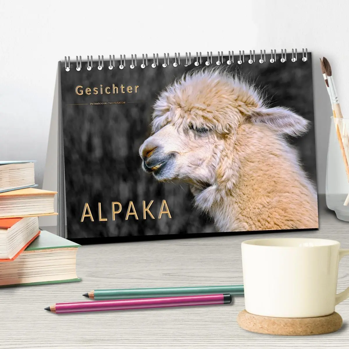 Bild: 9783569782839 | Alpaka Gesichter (Tischkalender 2027 DIN A5 quer), CALVENDO...
