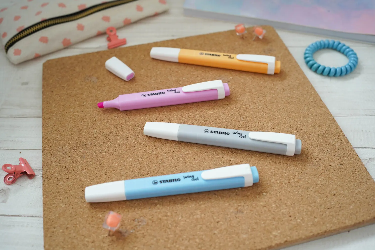 Bild: 4006381573139 | STABILO swing cool Pastel 8er Etui | Paints, crayons, pencils | 2022