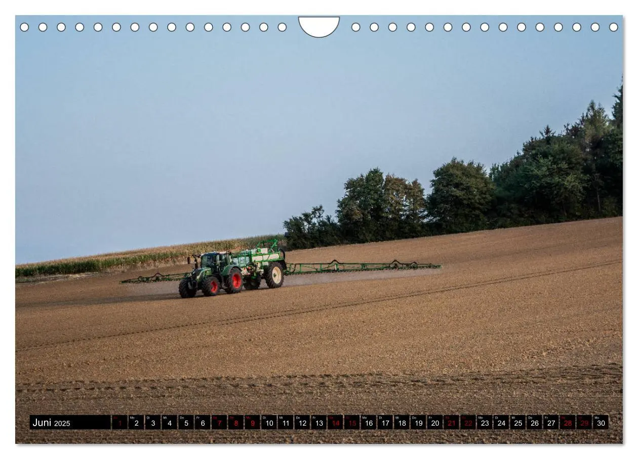Bild: 9783435244539 | Landwirtschaft - Hightech auf dem Feld (Wandkalender 2025 DIN A4...