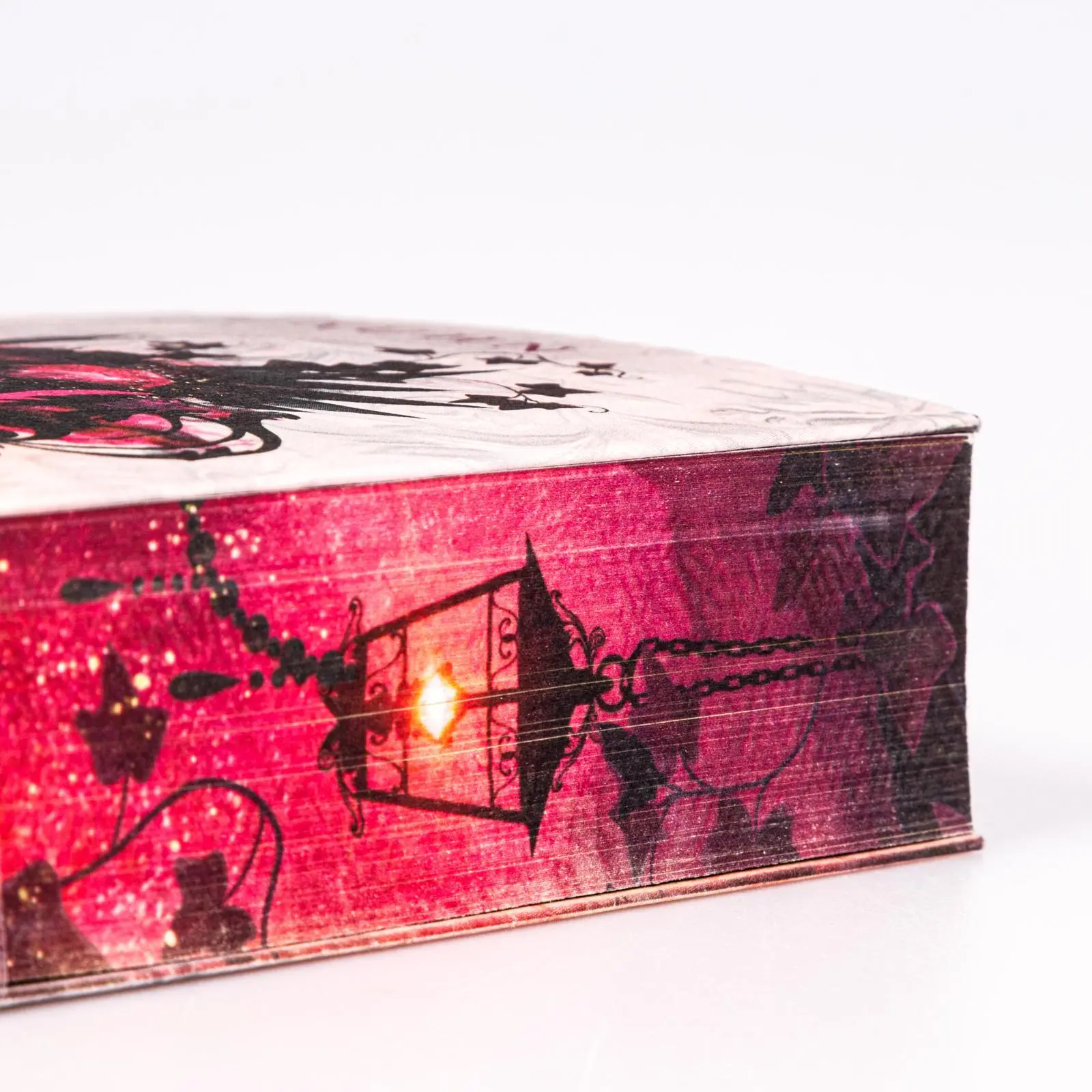 Bild: 9783551585639 | Royals of Nightfall. Dämonenfluch (Royal Shadows 1) | Julia Kuhn