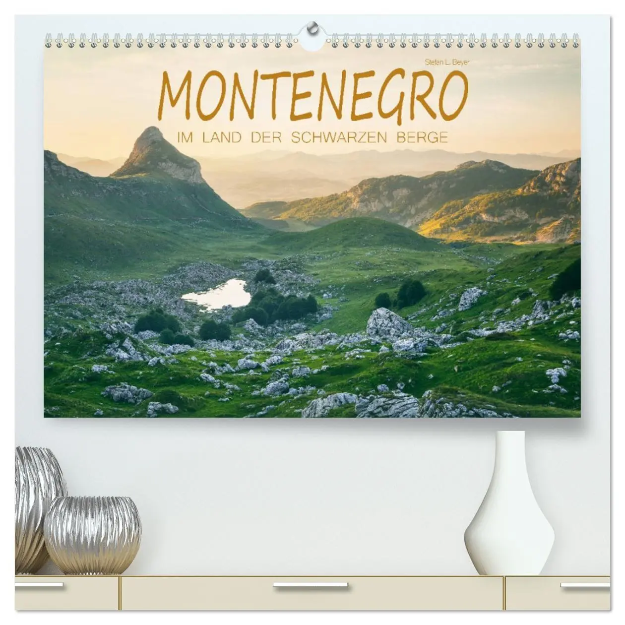 Cover: 9783457710340 | Montenegro - Im Land der schwarzen Berge (hochwertiger Premium...
