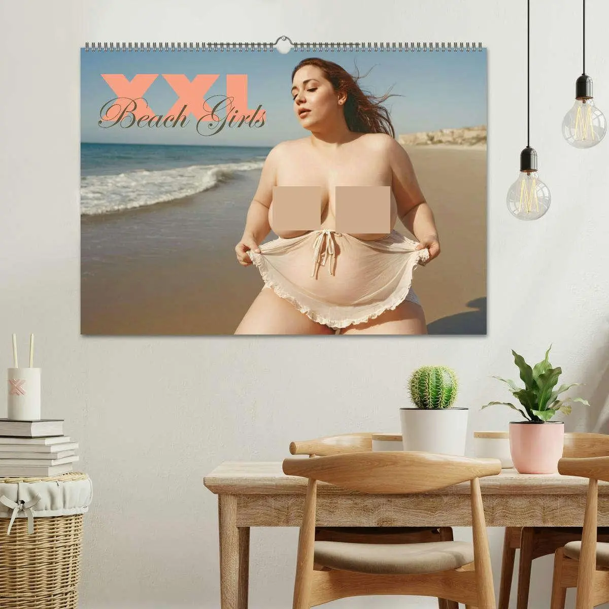 Bild: 9783457460740 | XXL Beach Girls Kalender - Kurvige Frauen am Strand (Wandkalender...