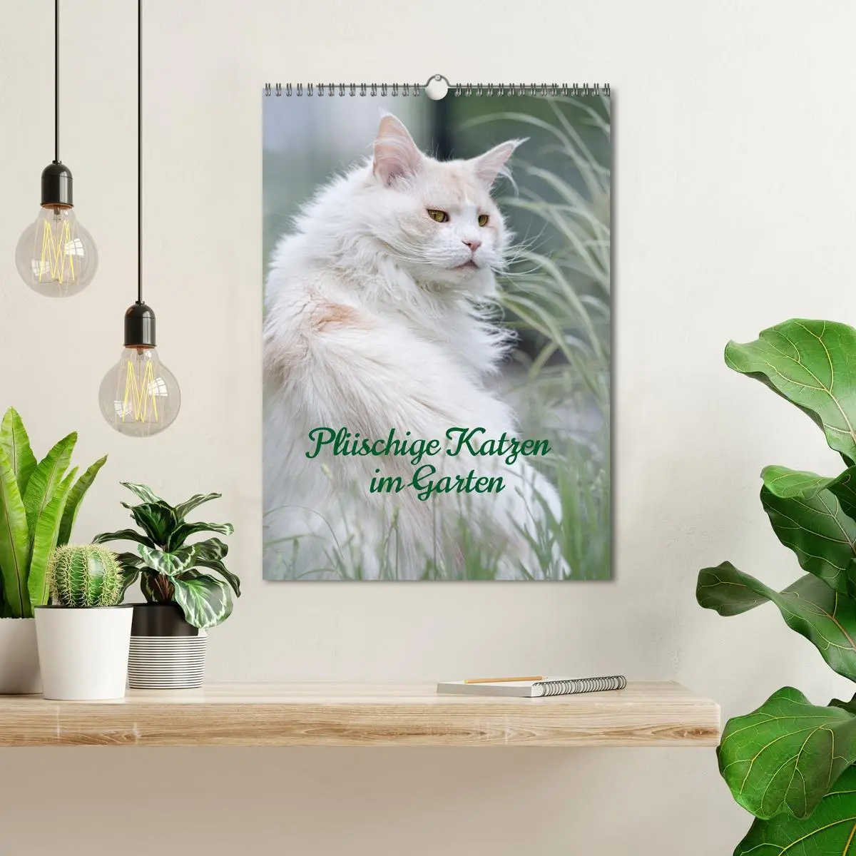 Bild: 9783516336740 | Plüschige Katzen im Garten (Wandkalender 2026 DIN A3 hoch),...