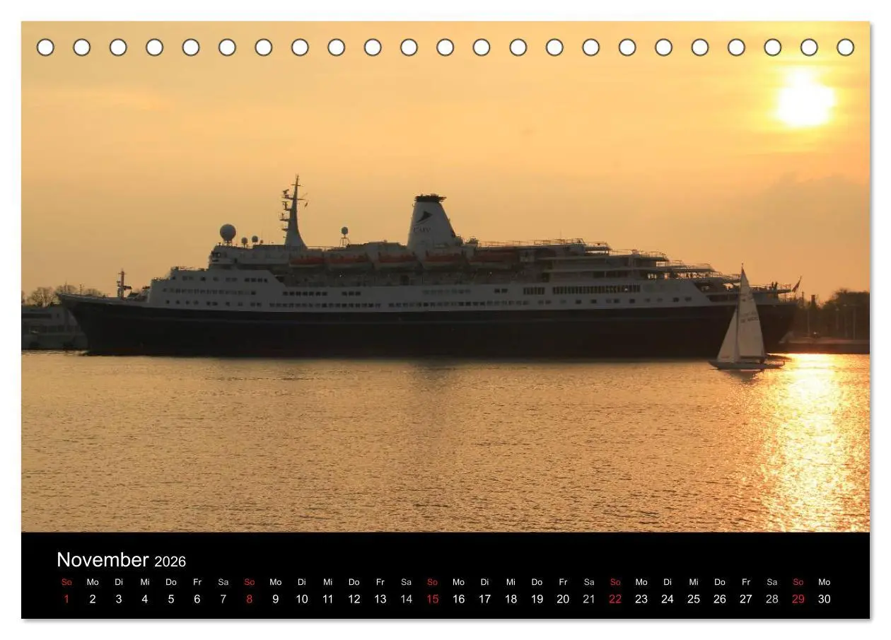Bild: 9783516197440 | Cruiseliner in Warnemünde (Tischkalender 2026 DIN A5 quer),...