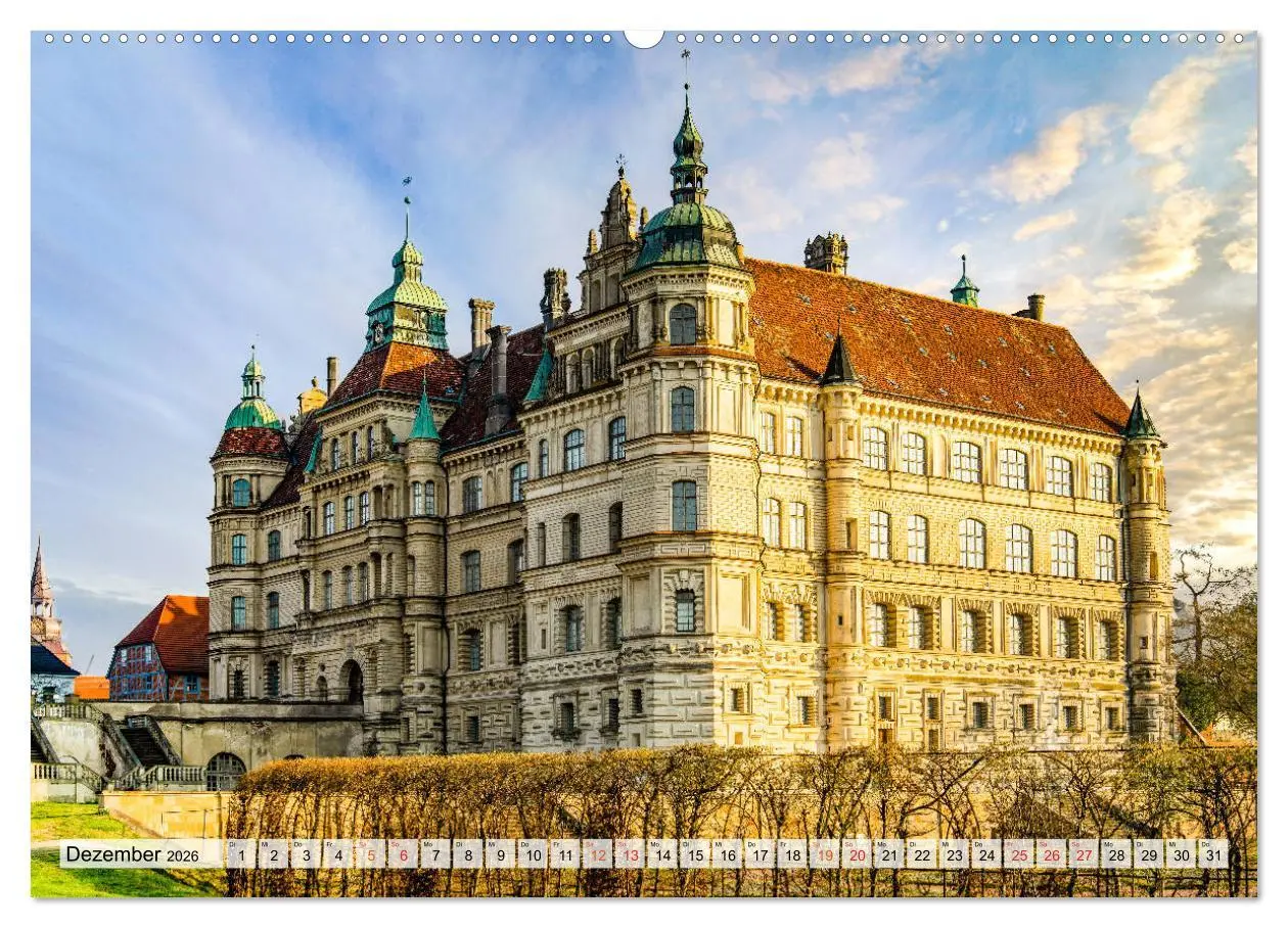 Bild: 9783457798140 | Güstrow Impressionen (Wandkalender 2026 DIN A2 quer), CALVENDO...