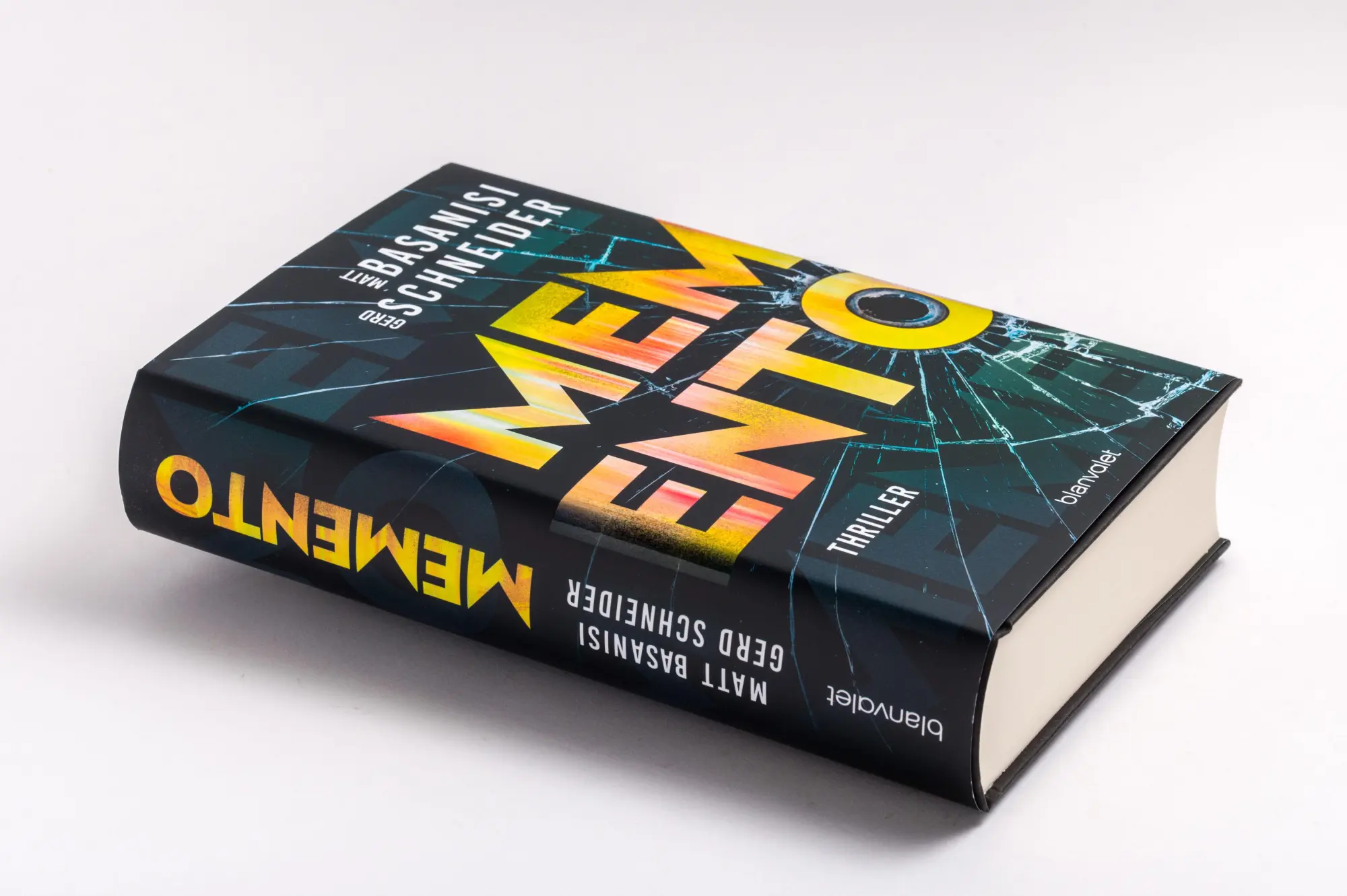 Bild: 9783764508340 | Memento | Thriller | Matt Basanisi (u. a.) | Buch | David Keller