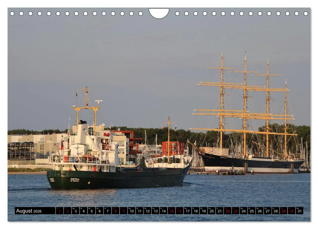Bild: 9783457598740 | Shipspotting Travemünde (Wandkalender 2026 DIN A4 quer), CALVENDO...