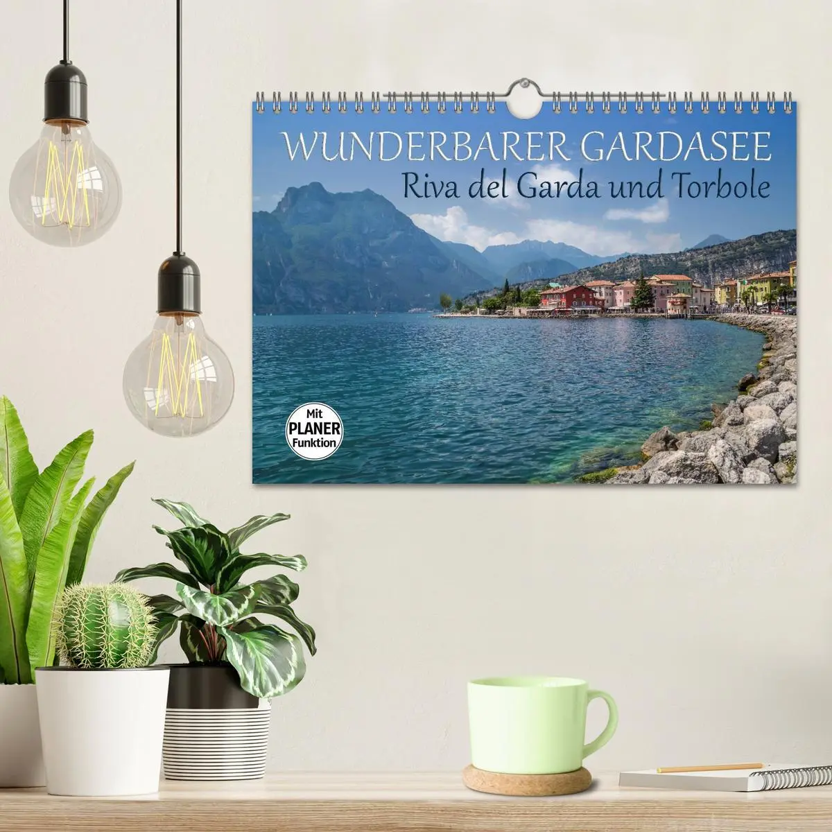 Bild: 9783457979440 | WUNDERBARER GARDASEE Riva del Garda und Torbole (Wandkalender 2026...