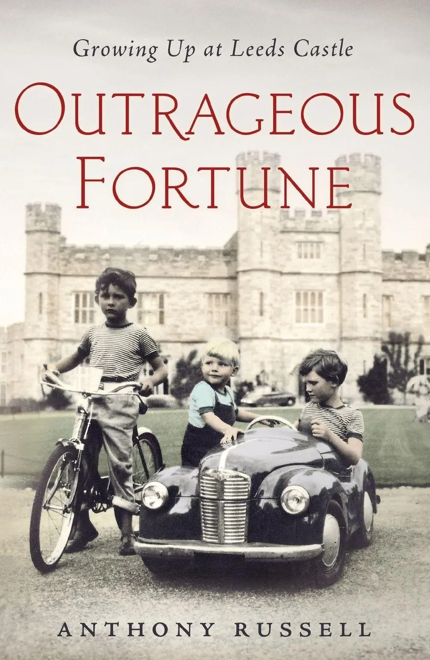 Cover: 9781250910141 | Outrageous Fortune | Anthony Russell | Taschenbuch | Englisch | 2022