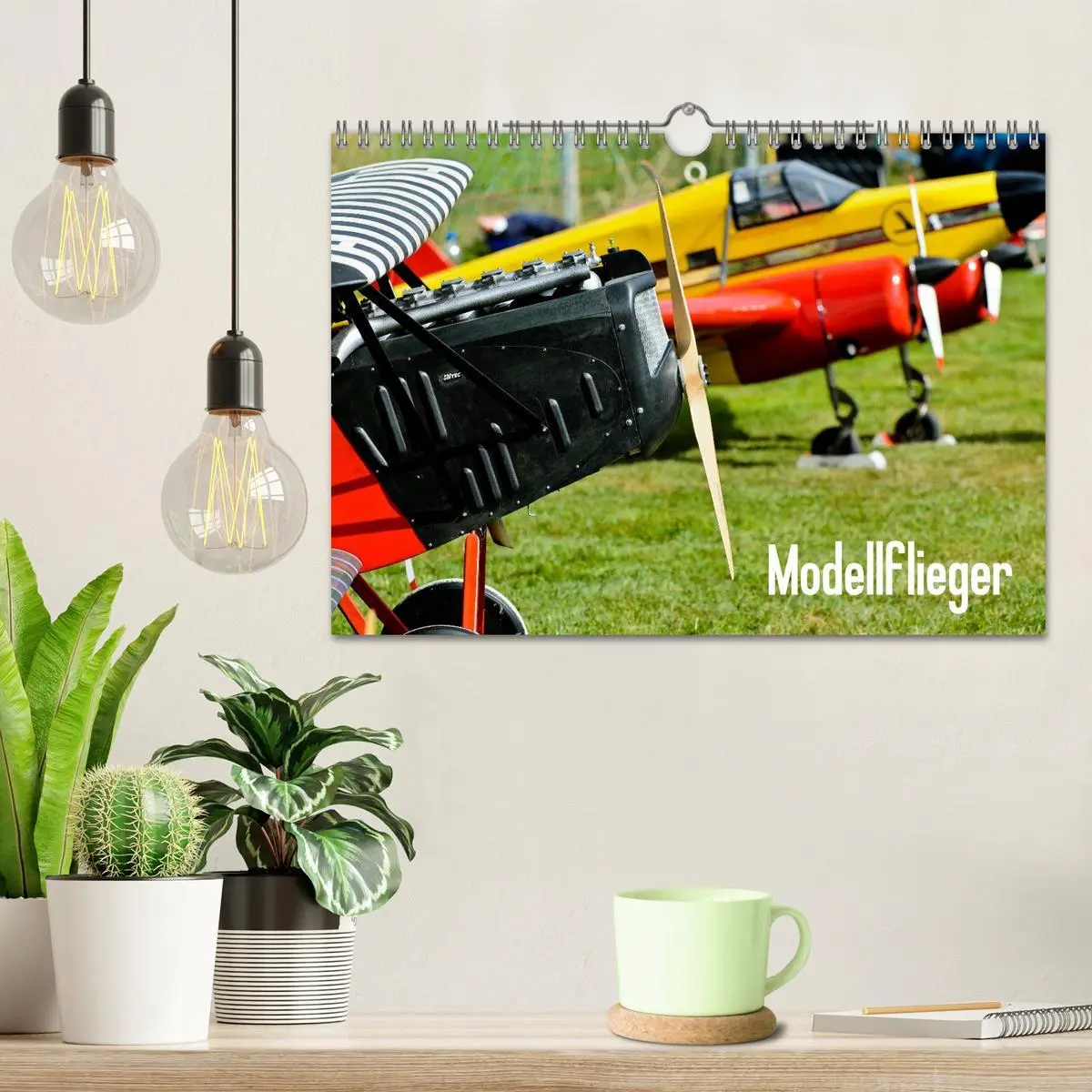 Bild: 9783516140941 | Modellflieger (Wandkalender 2026 DIN A4 quer), CALVENDO Monatskalender