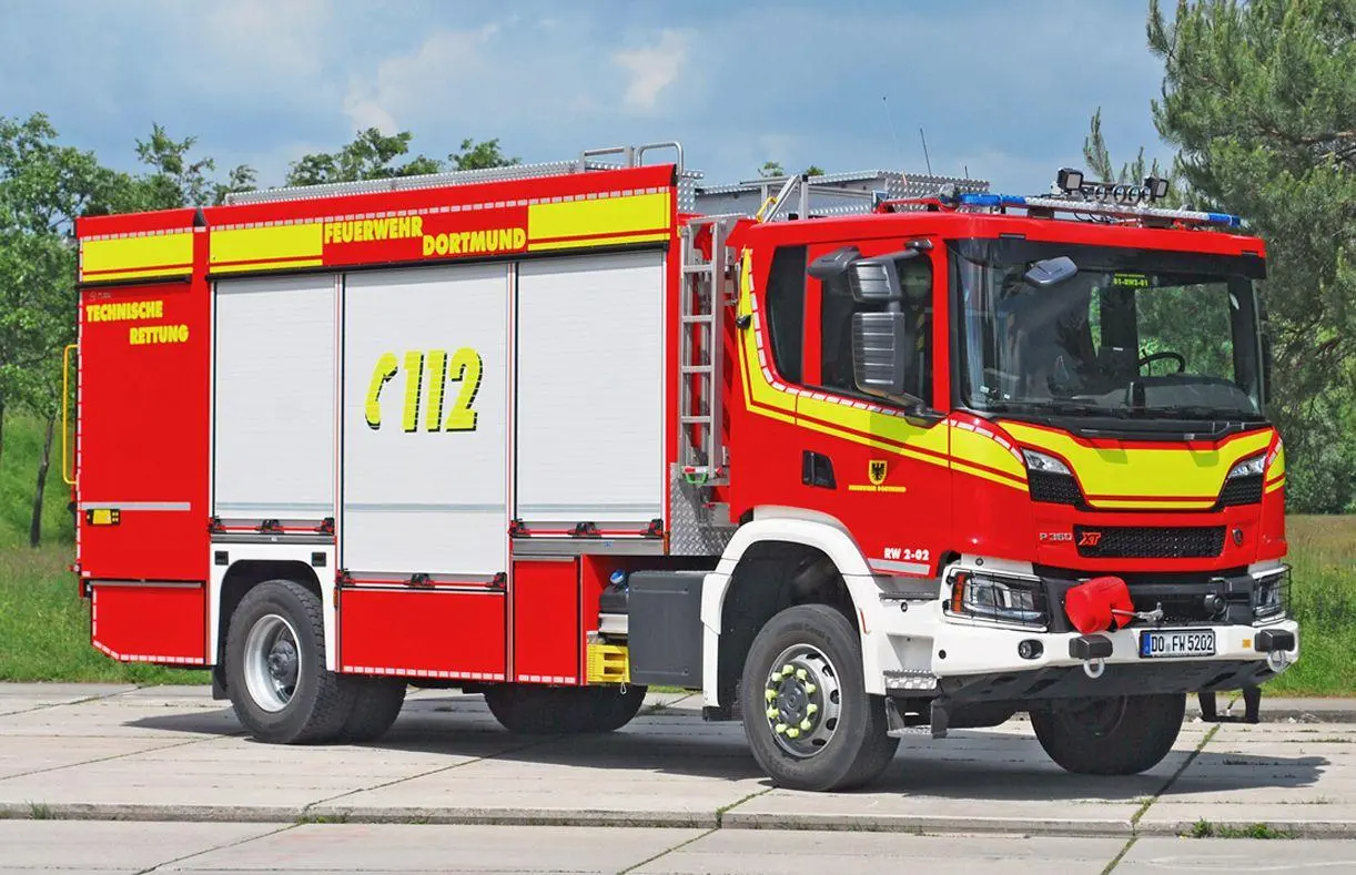 Bild: 9783751612241 | Jahrbuch Feuerwehrfahrzeuge 2027 | Taschenbuch | 144 S. | Deutsch