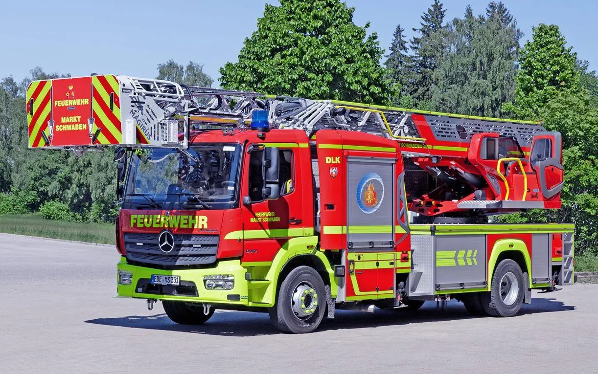 Bild: 9783751612241 | Jahrbuch Feuerwehrfahrzeuge 2027 | Taschenbuch | 144 S. | Deutsch
